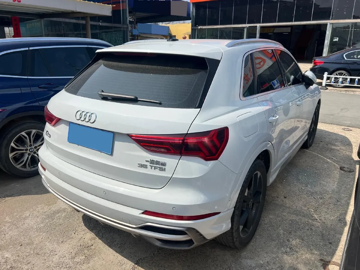 2022 Audi Q3 1.4T 150HP L4 7DCT,autocango,china used car exporter,china ev exporter,chinese used car exporter,chinese used ev exporter