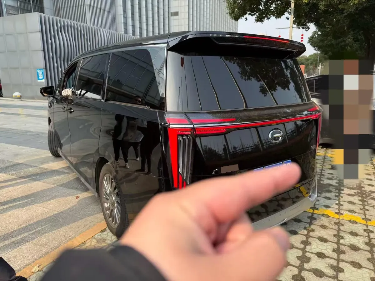 2023 GAC Trumpchi M8 2.0T 252HP L4 8AT,autocango,china used car exporter,china ev exporter,chinese used car exporter,chinese used ev exporter