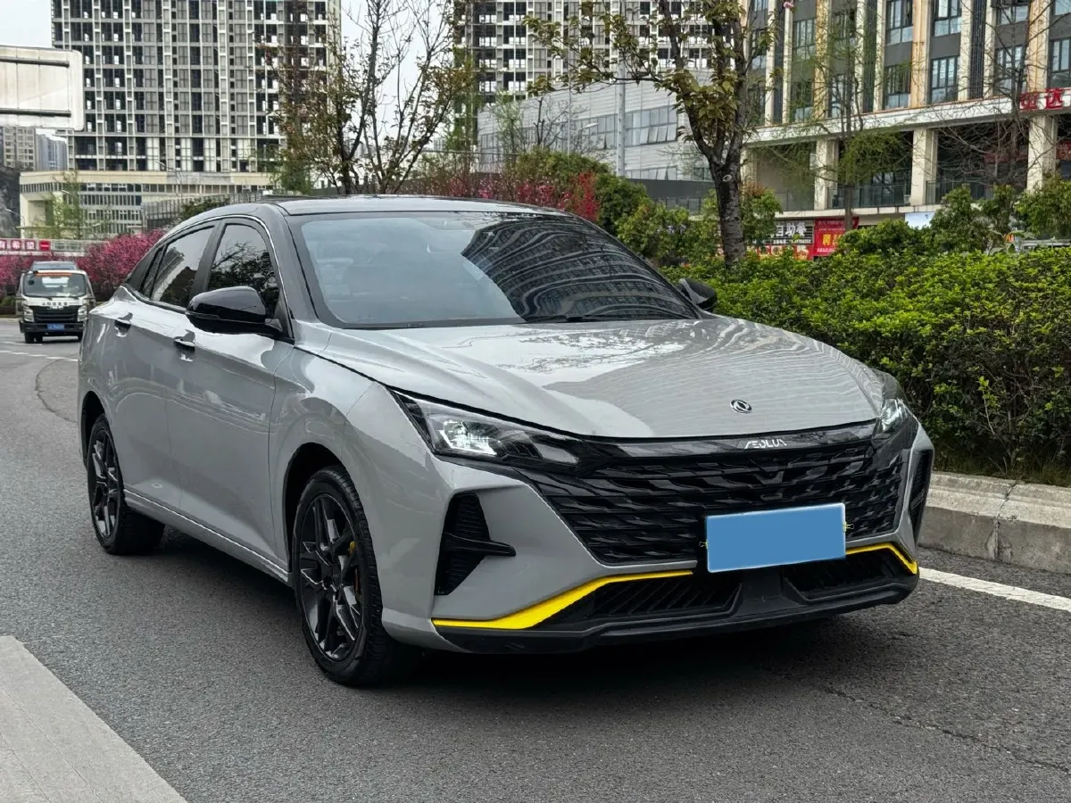 2023 DongFeng Aeolus YiXuan 1.5T 197HP L4 6DCT,autocango,china used car exporter,china ev exporter,chinese used car exporter,chinese used ev exporter