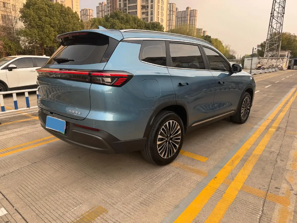 2022 HongQi E-QM5 BEV 54KWH,autocango,china used car exporter,china ev exporter,chinese used car exporter,chinese used ev exporter