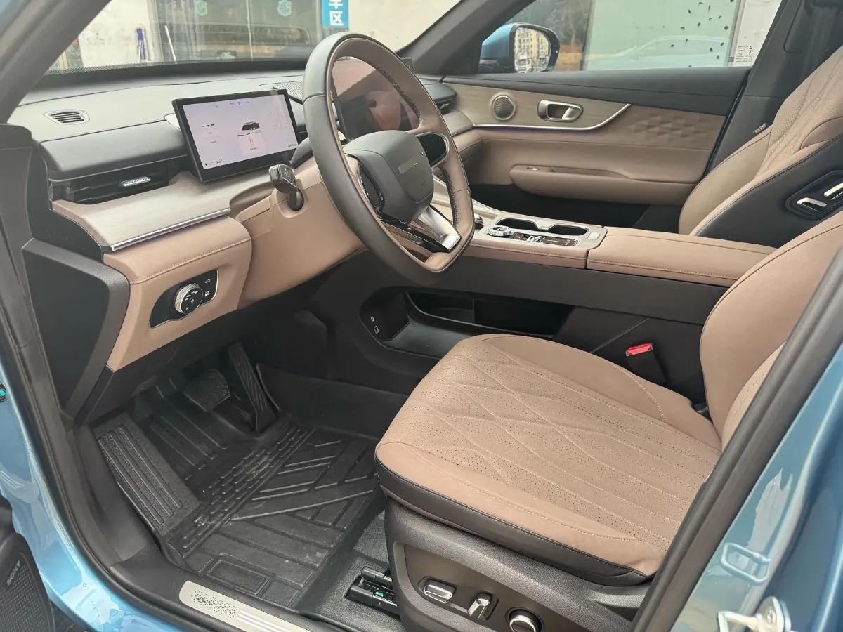 2022 HongQi E-QM5 BEV 54KWH,autocango,china used car exporter,china ev exporter,chinese used car exporter,chinese used ev exporter