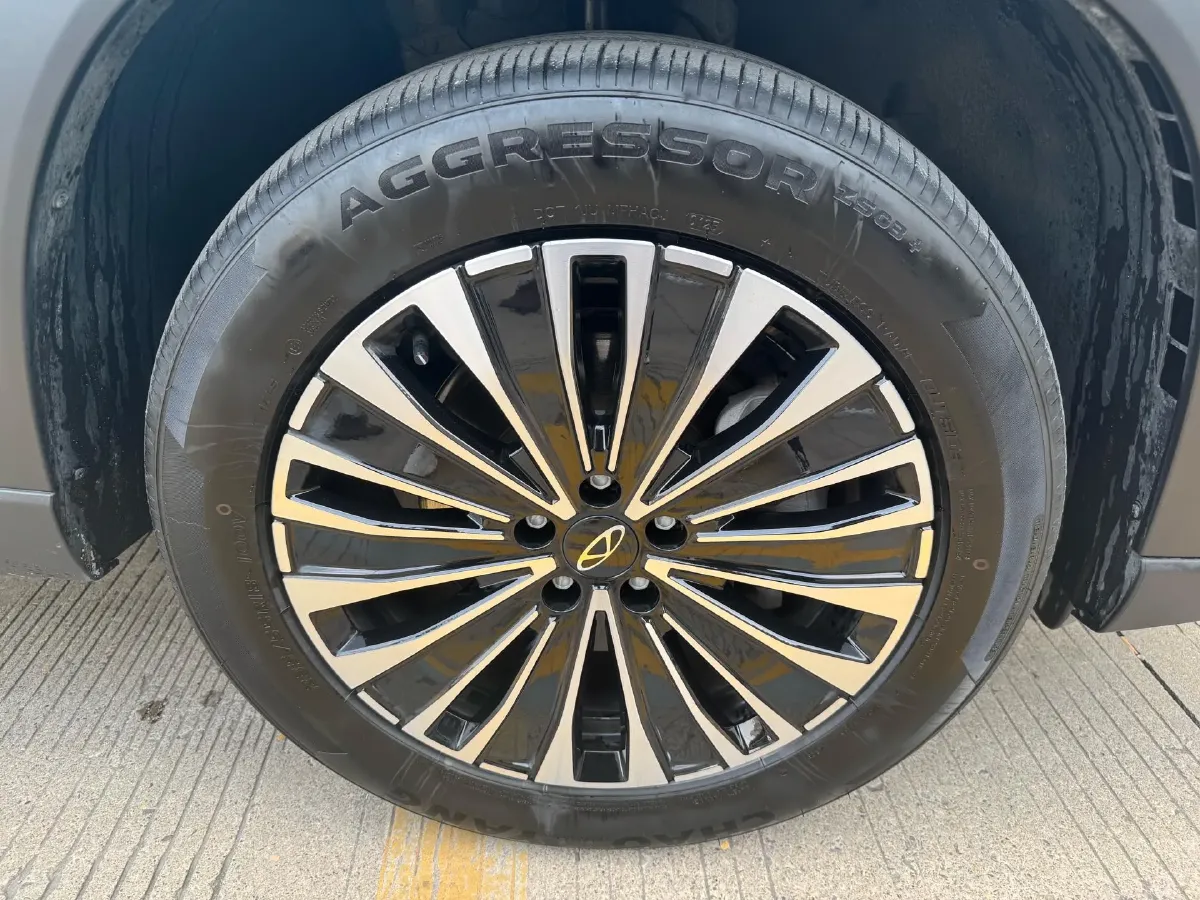 2022 HongQi E-QM5 BEV 54KWH,autocango,china used car exporter,china ev exporter,chinese used car exporter,chinese used ev exporter