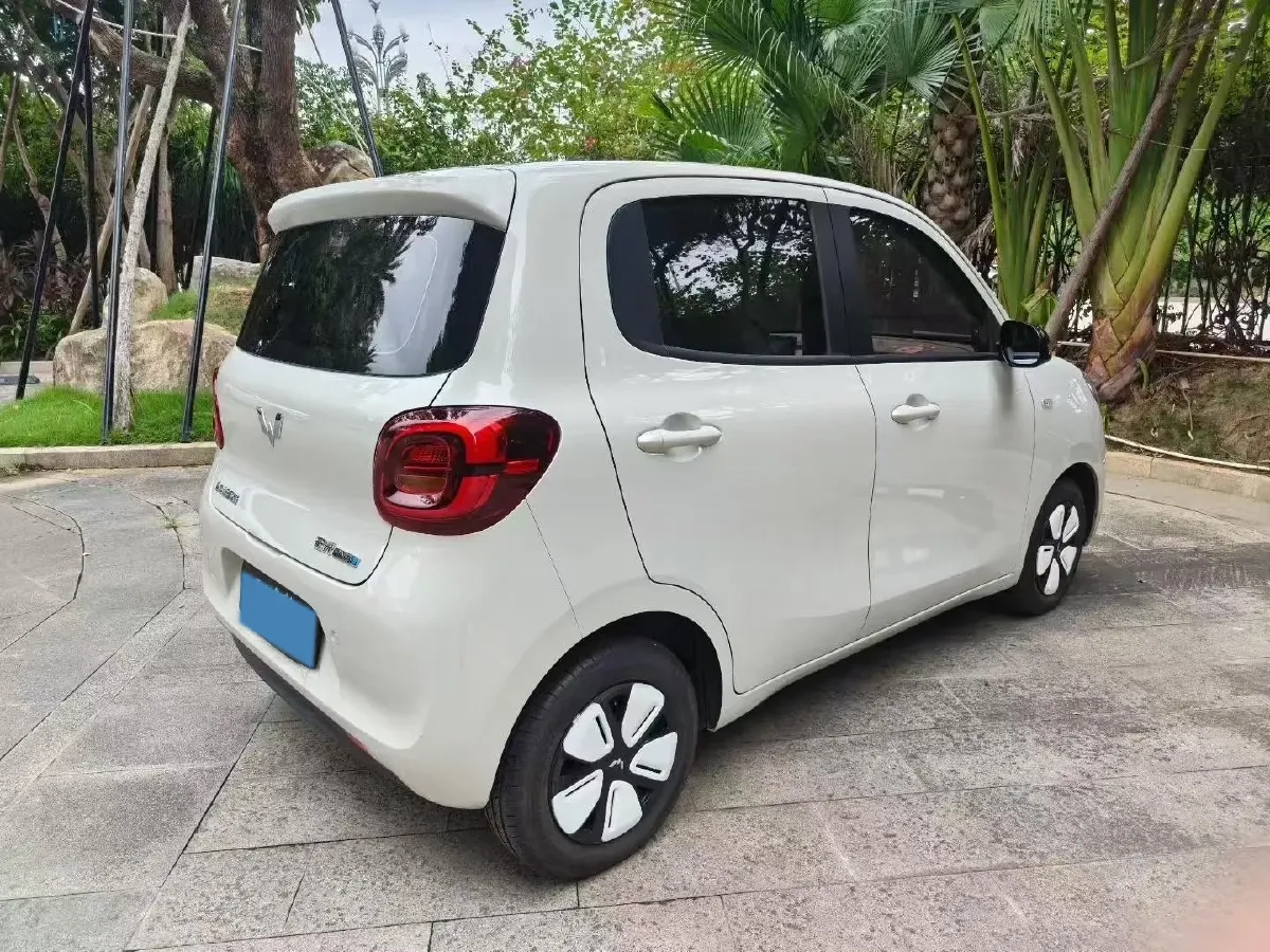 2025 WuLing HongGuang MINI EV BEV 16.2KWH,autocango,china used car exporter,china ev exporter,chinese used car exporter,chinese used ev exporter