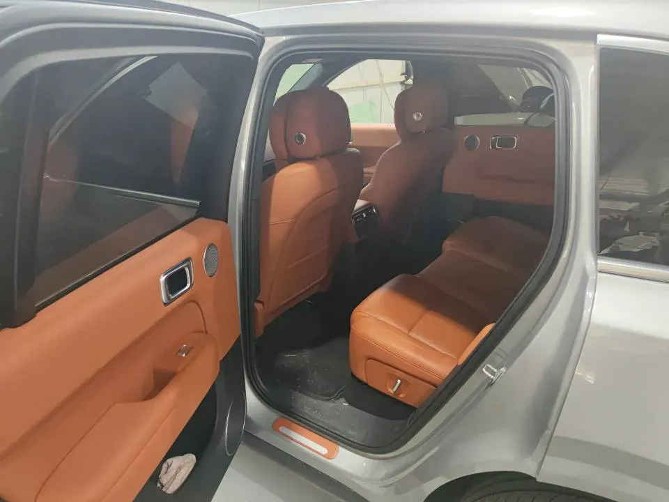 2024 Li L6 Range Extended 154HP L4 REEV 36.8KWH,autocango,china used car exporter,china ev exporter,chinese used car exporter,chinese used ev exporter