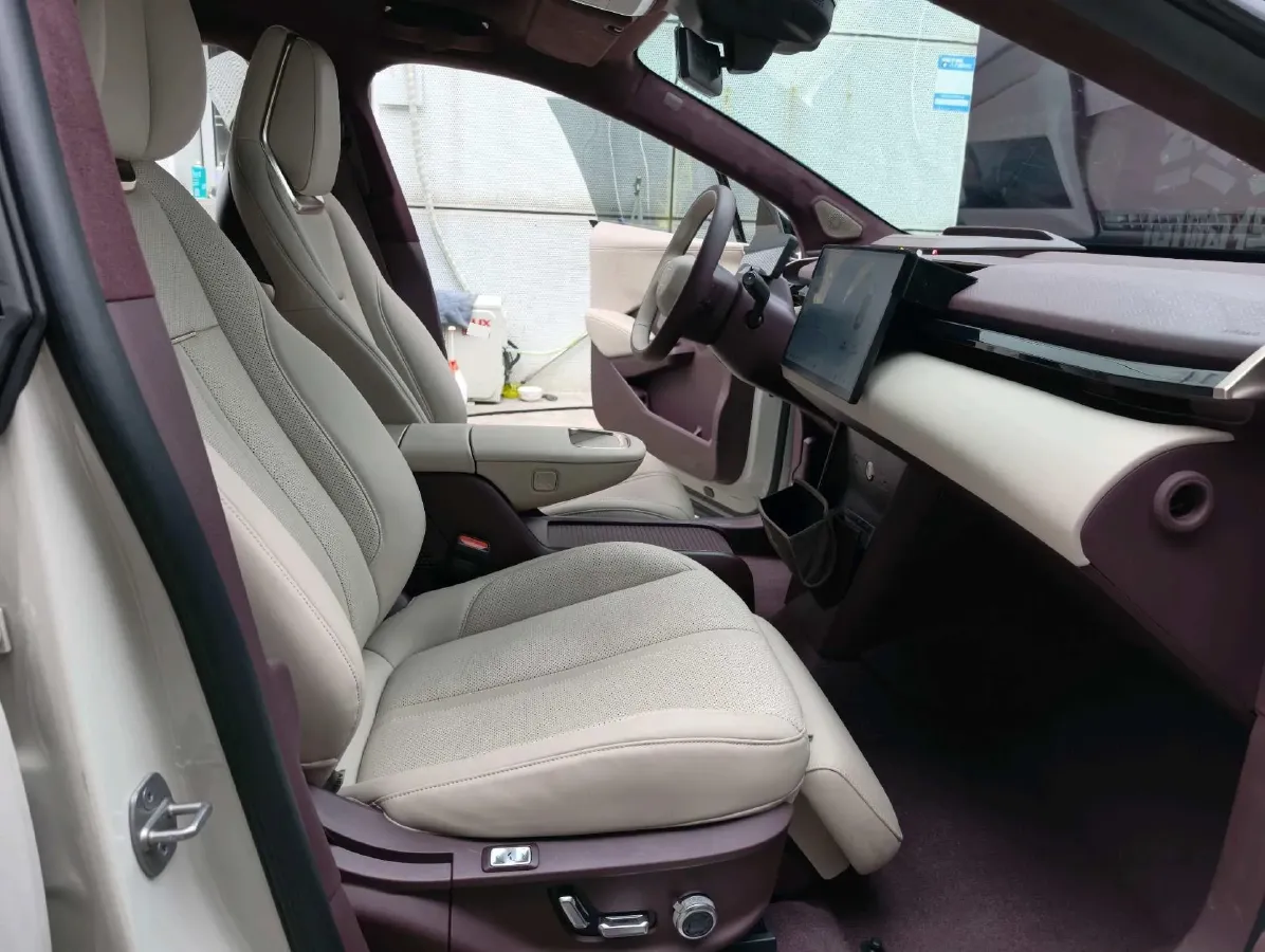 2023 Zeekr X BEV 66KWH,autocango,china used car exporter,china ev exporter,chinese used car exporter,chinese used ev exporter