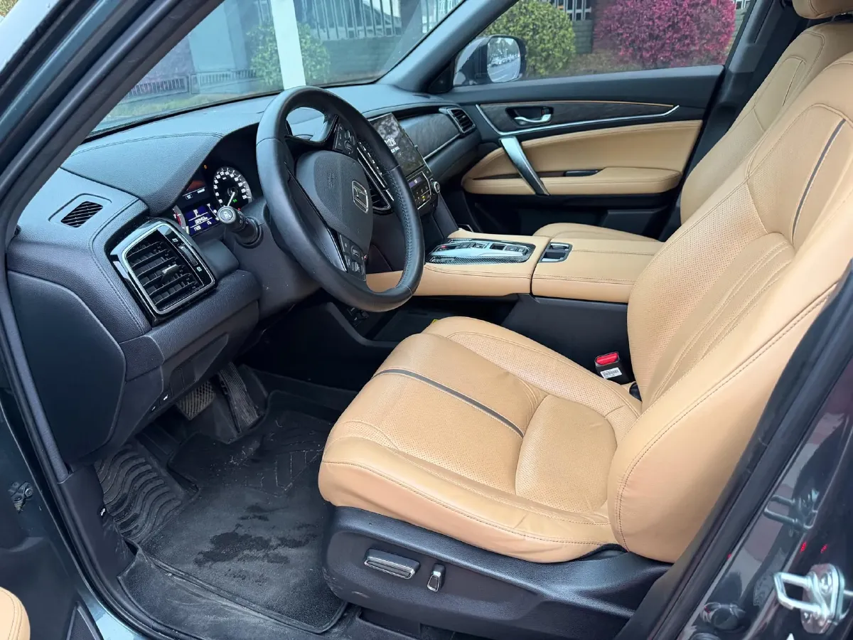 2020 Honda UR-V 2.0T 272HP L4 9AT,autocango,china used car exporter,china ev exporter,chinese used car exporter,chinese used ev exporter