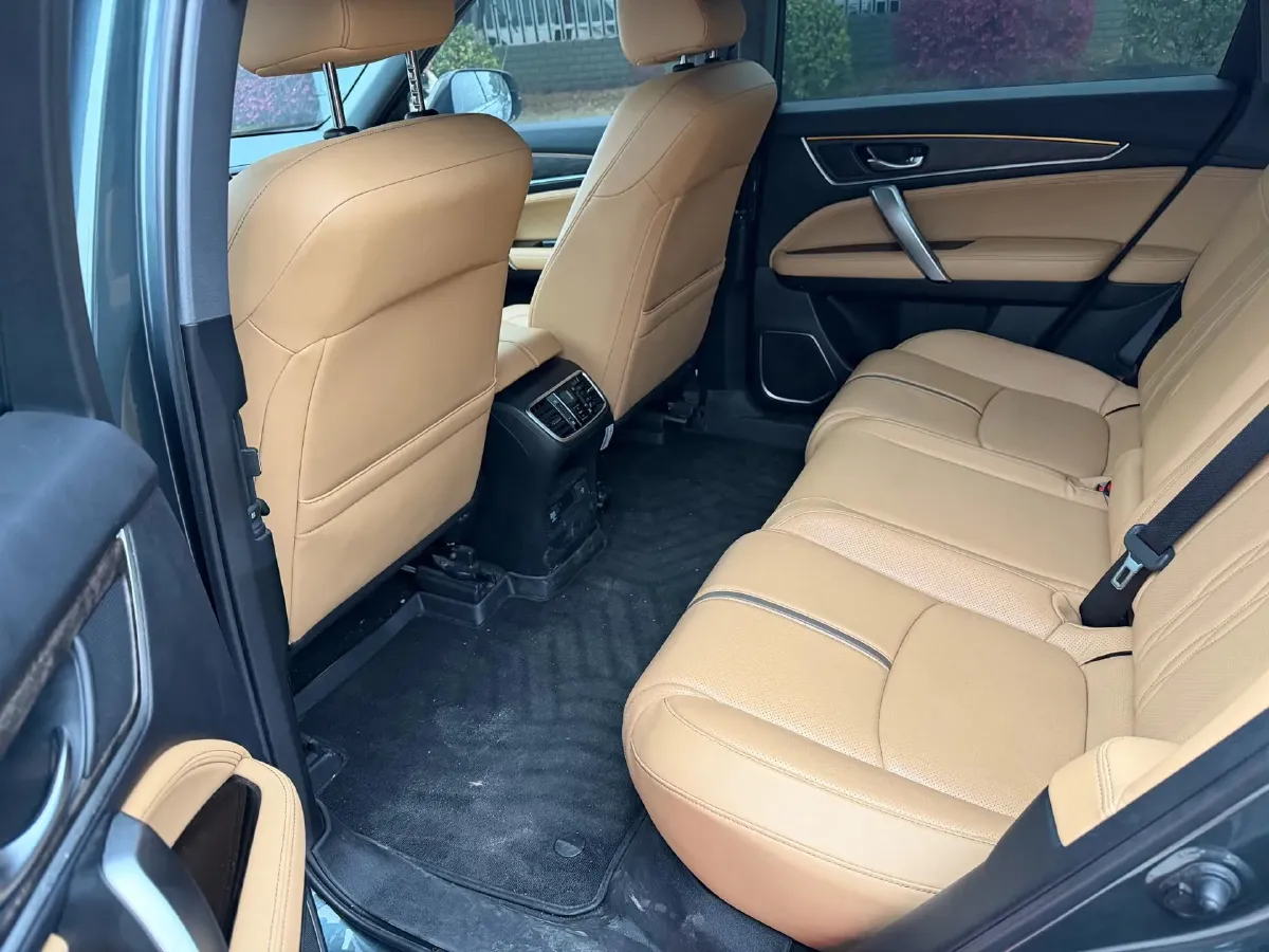 2020 Honda UR-V 2.0T 272HP L4 9AT,autocango,china used car exporter,china ev exporter,chinese used car exporter,chinese used ev exporter