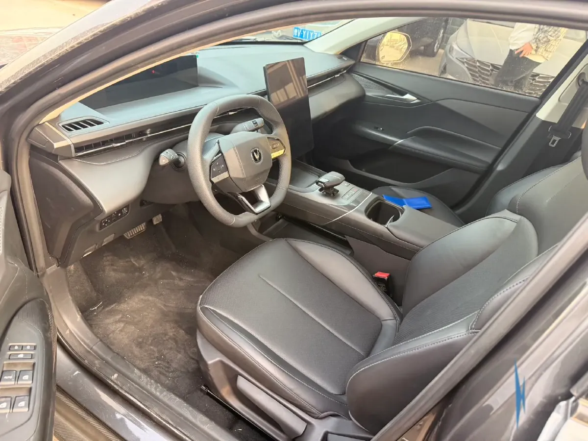 2024 ChangAn Eado 1.5T 170HP L4 7DCT,autocango,china used car exporter,china ev exporter,chinese used car exporter,chinese used ev exporter