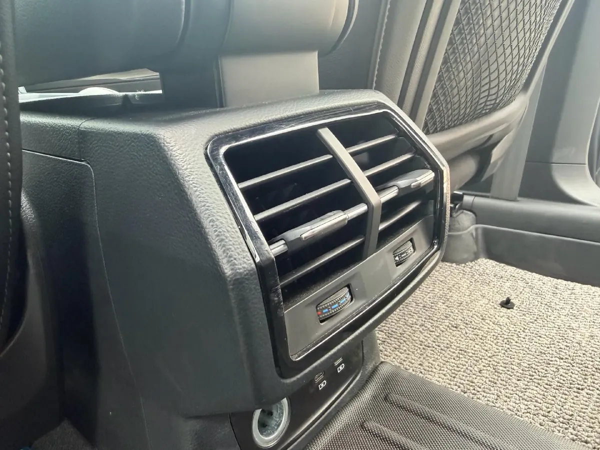 2022 Audi Q3 1.4T 150HP L4 7DCT,autocango,china used car exporter,china ev exporter,chinese used car exporter,chinese used ev exporter