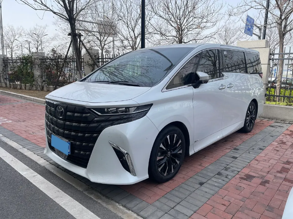 2024 Toyota Alphard 2.5L 190HP L4 E-CVT Hybrid,autocango,china used car exporter,china ev exporter,chinese used car exporter,chinese used ev exporter