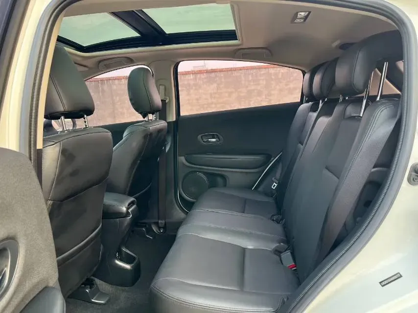 2020 Honda Vezel 1.5L 131HP L4 CVT,autocango,china used car exporter,china ev exporter,chinese used car exporter,chinese used ev exporter