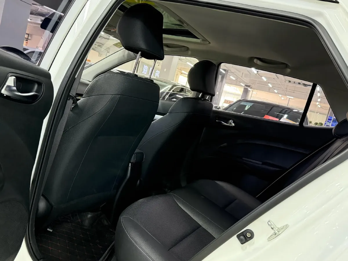 2021 Kia KX1 1.4L 100HP L4 CVT,autocango,china used car exporter,china ev exporter,chinese used car exporter,chinese used ev exporter