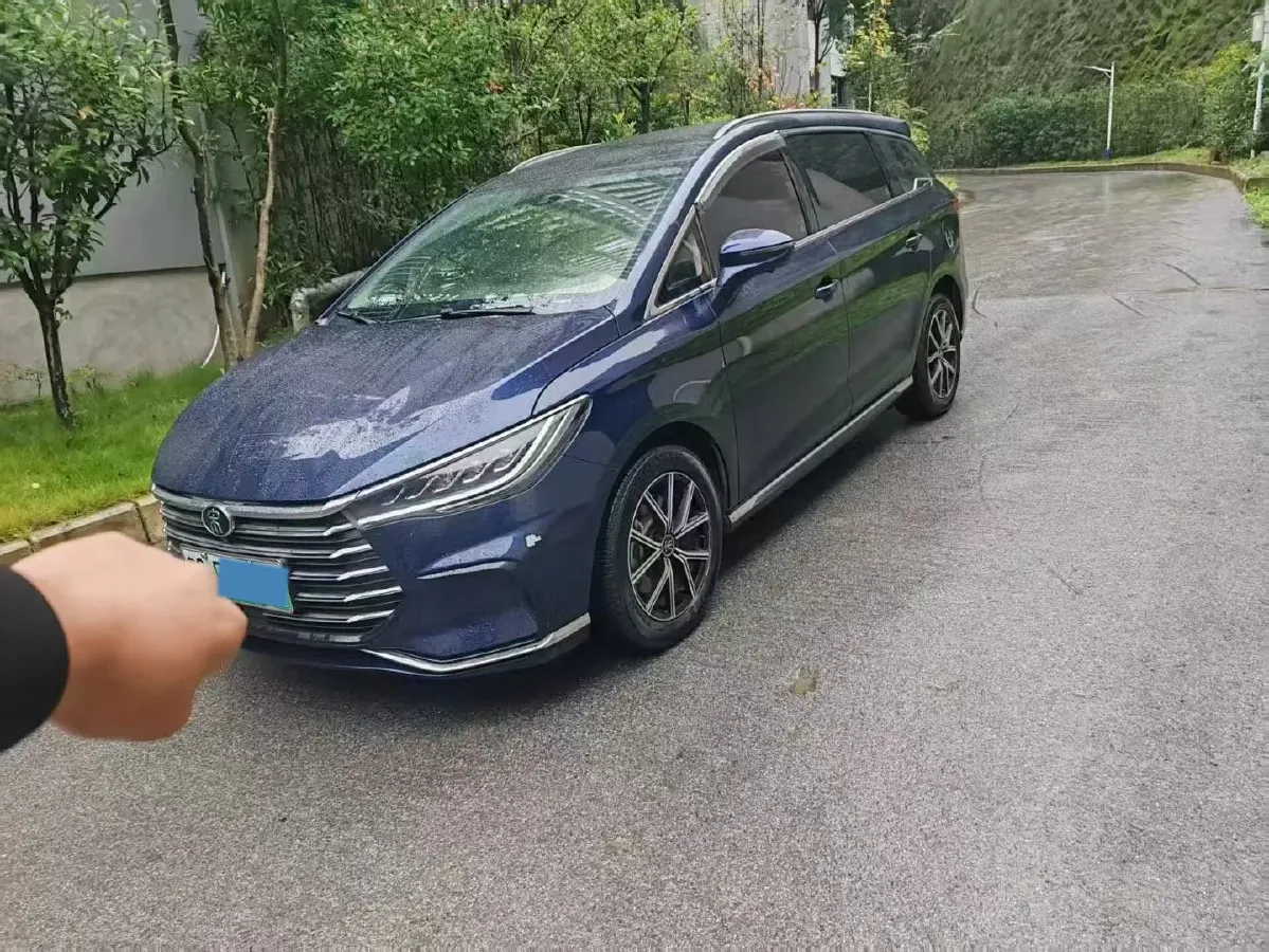 2022 Roewe RX5 MAX 2.0T 231HP L4 8AT,autocango,china used car exporter,china ev exporter,chinese used car exporter,chinese used ev exporter