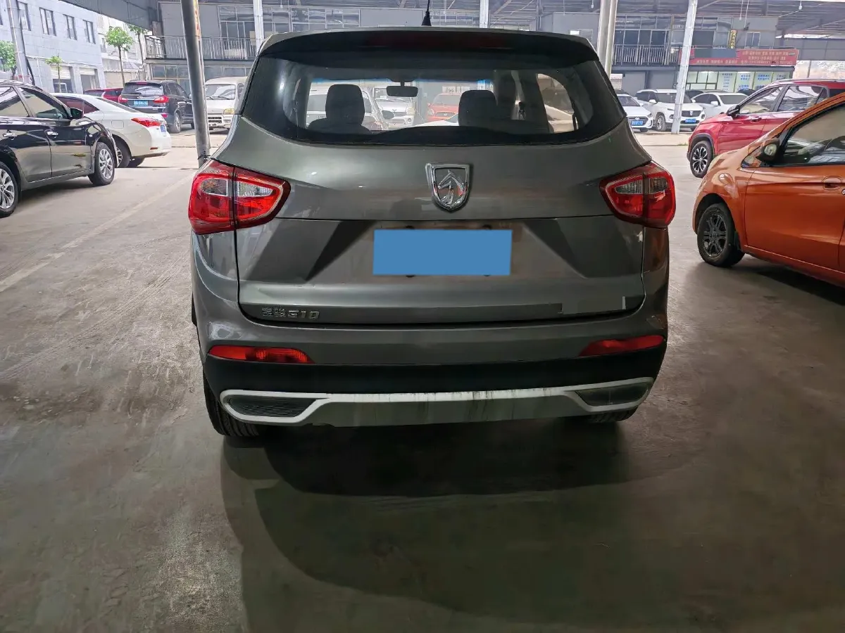 2017 BaoJun 510 1.5L 112HP L4 6MT,autocango,china used car exporter,china ev exporter,chinese used car exporter,chinese used ev exporter