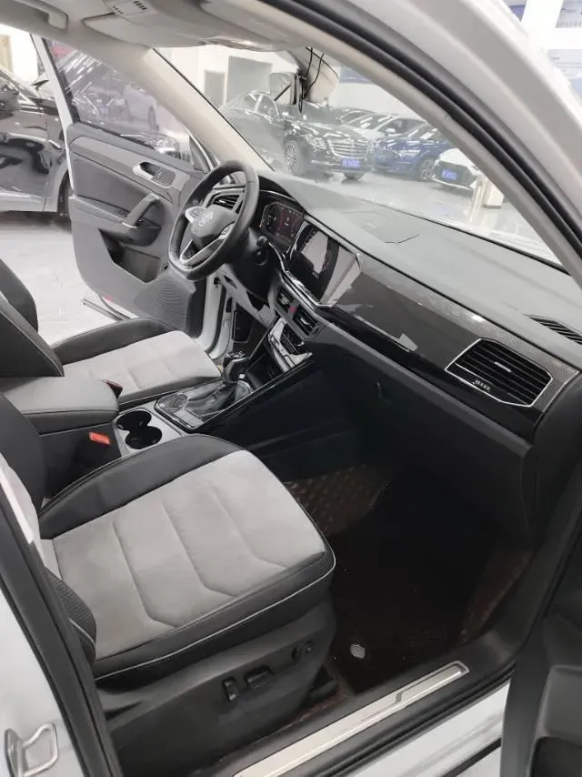 2020 Volkswagen Tayron X 2.0T 186HP L4 7DCT,autocango,china used car exporter,china ev exporter,chinese used car exporter,chinese used ev exporter