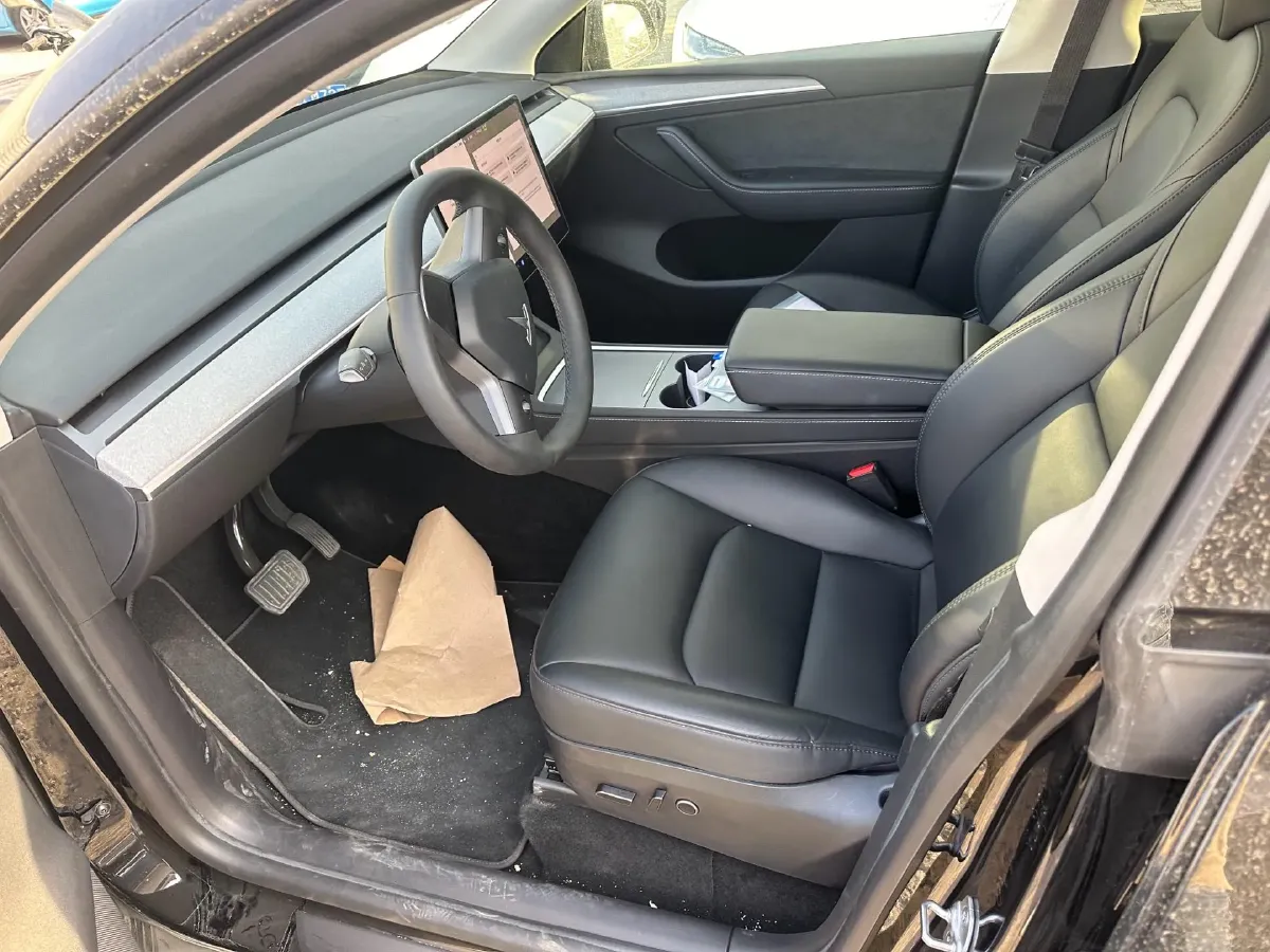 2024 Iveco OuSheng BEV 77.28KWH,autocango,china used car exporter,china ev exporter,chinese used car exporter,chinese used ev exporter