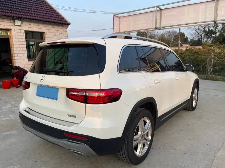 2021 Mercedes-Benz GLB Class 1.3T 136HP L4 7DCT,autocango,china used car exporter,china ev exporter,chinese used car exporter,chinese used ev exporter