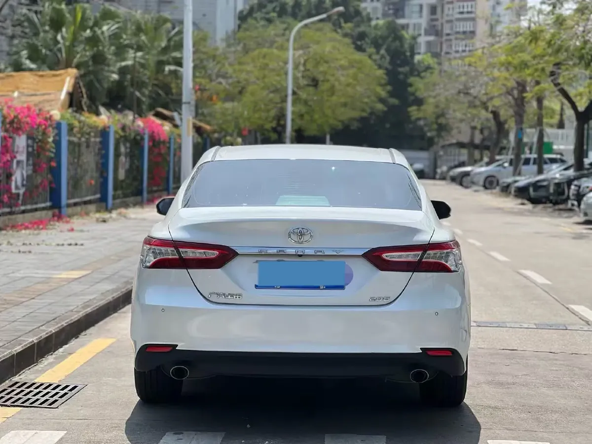 2021 Toyota Camry 2.0L 178HP L4 CVT,autocango,china used car exporter,china ev exporter,chinese used car exporter,chinese used ev exporter