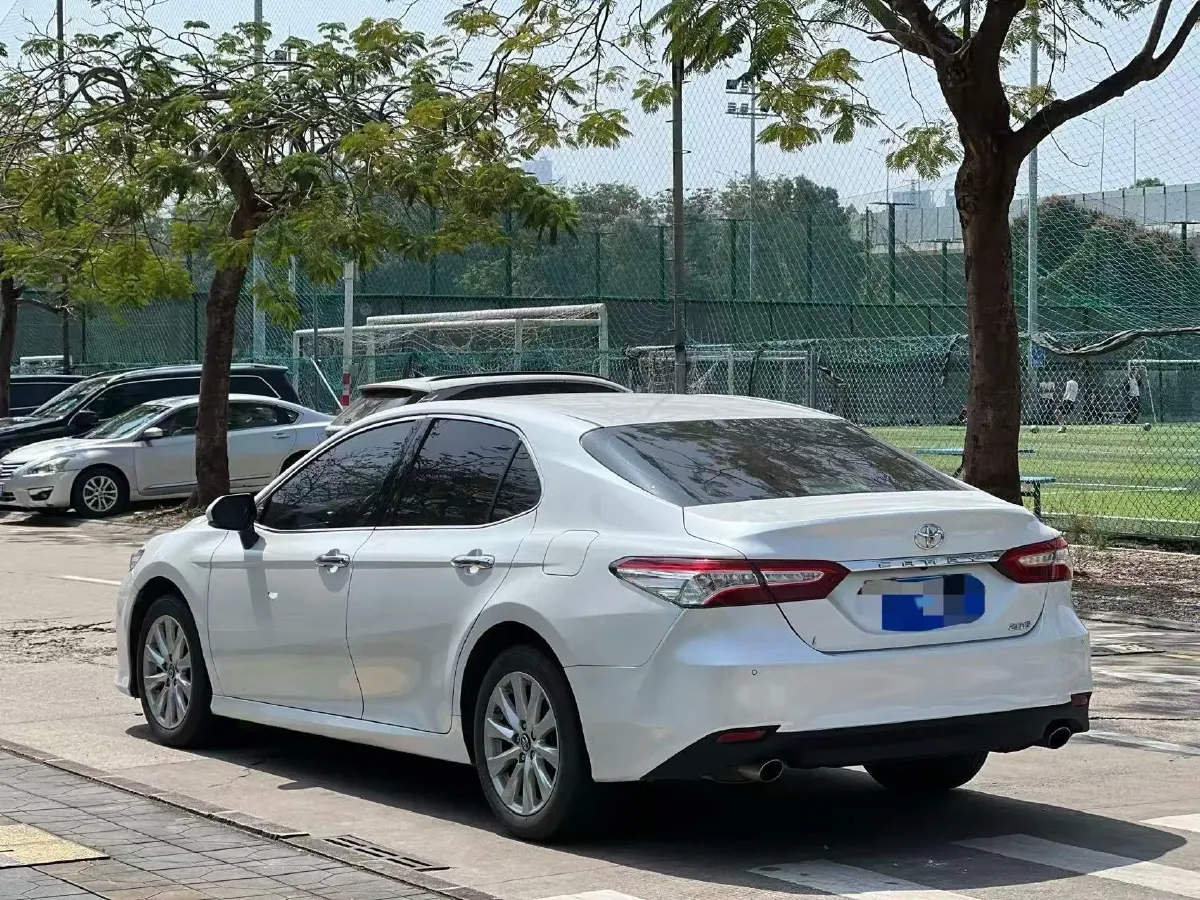 2021 Toyota Camry 2.0L 178HP L4 CVT,autocango,china used car exporter,china ev exporter,chinese used car exporter,chinese used ev exporter