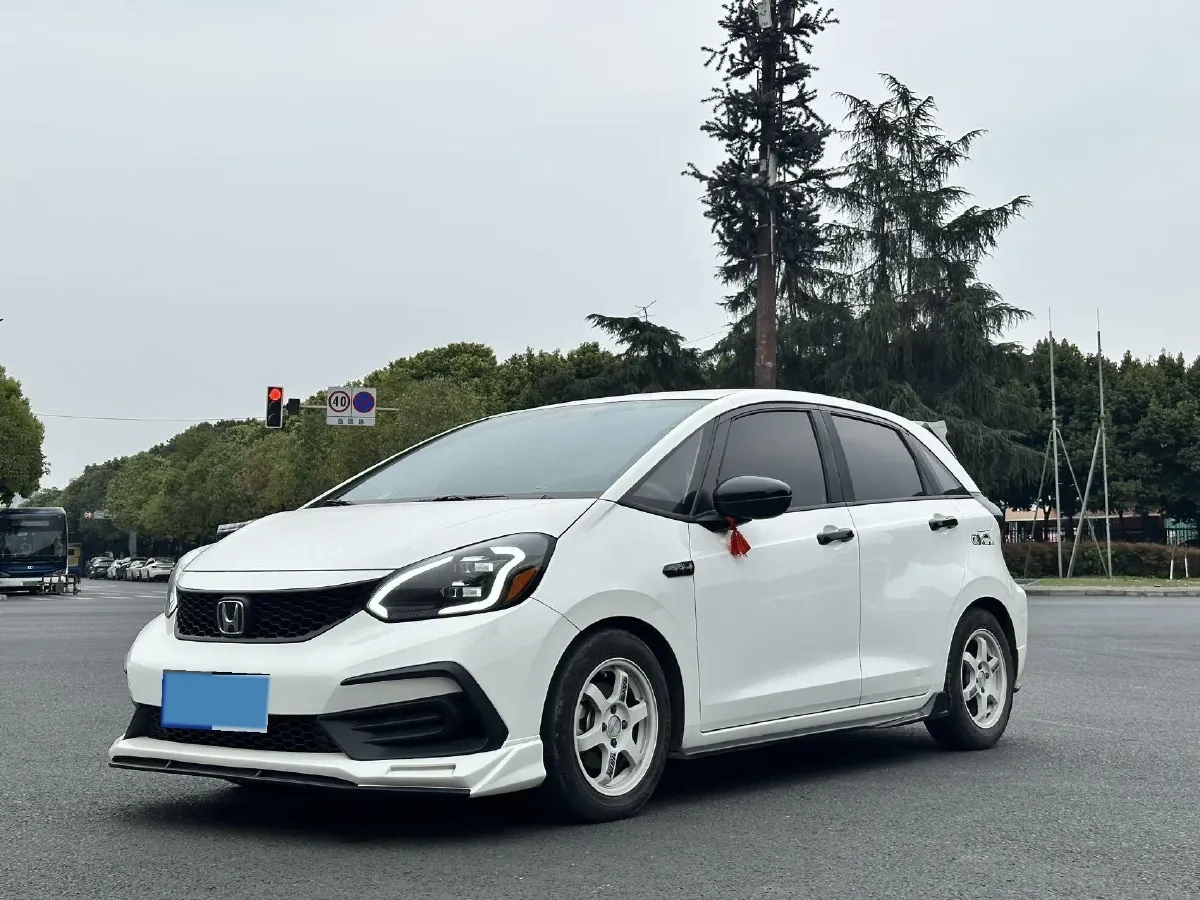 2021 Honda Fit 1.5L 131HP L4 CVT,autocango,china used car exporter,china ev exporter,chinese used car exporter,chinese used ev exporter