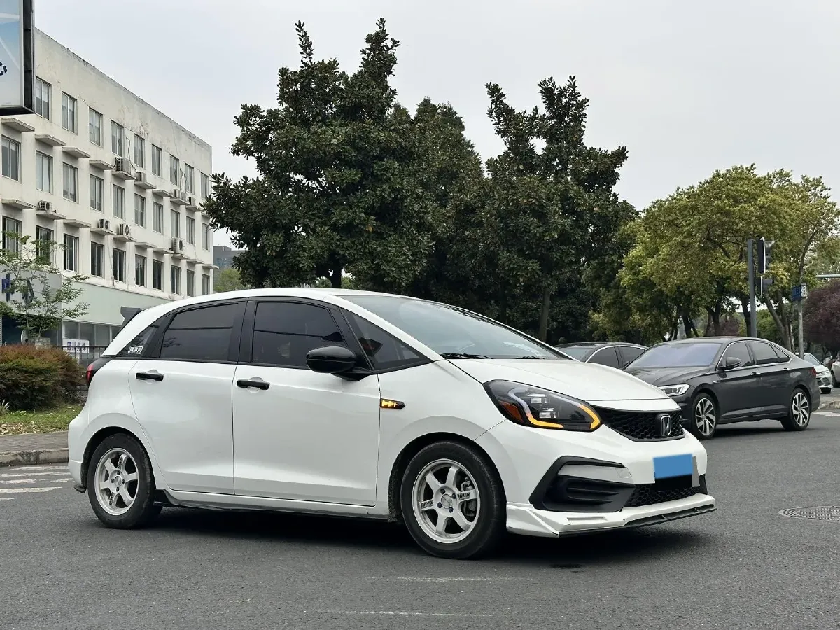 2021 Honda Fit 1.5L 131HP L4 CVT,autocango,china used car exporter,china ev exporter,chinese used car exporter,chinese used ev exporter
