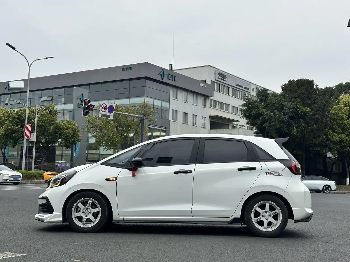 2021 Honda Fit 1.5L 131HP L4 CVT,autocango,china used car exporter,china ev exporter,chinese used car exporter,chinese used ev exporter