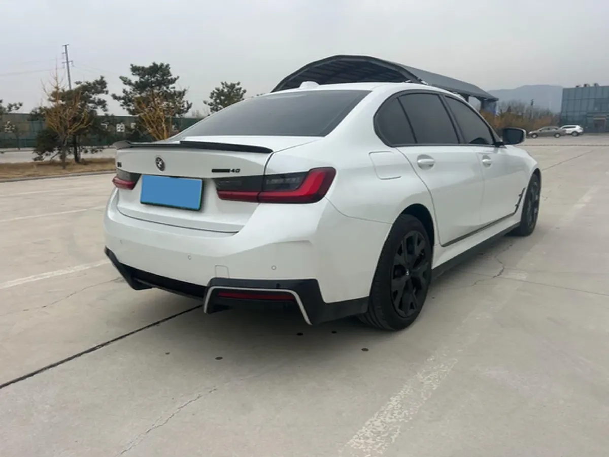 2024 BMW i3 BEV 70KWH,autocango,china used car exporter,china ev exporter,chinese used car exporter,chinese used ev exporter