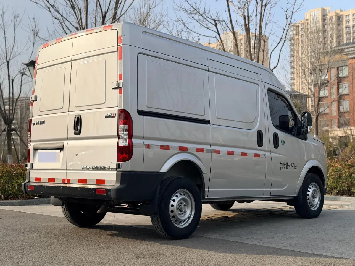 2021 DongFeng DFAC YuFeng 2.0T 127HP L4 6MT,autocango,china used car exporter,china ev exporter,chinese used car exporter,chinese used ev exporter