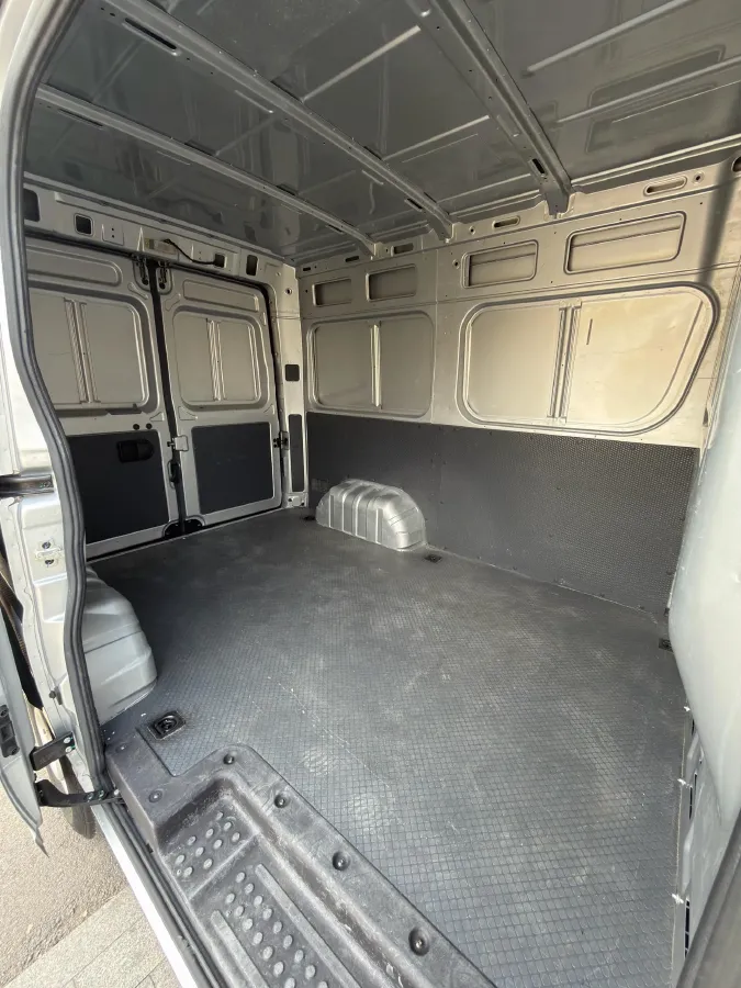 2021 DongFeng DFAC YuFeng 2.0T 127HP L4 6MT,autocango,china used car exporter,china ev exporter,chinese used car exporter,chinese used ev exporter