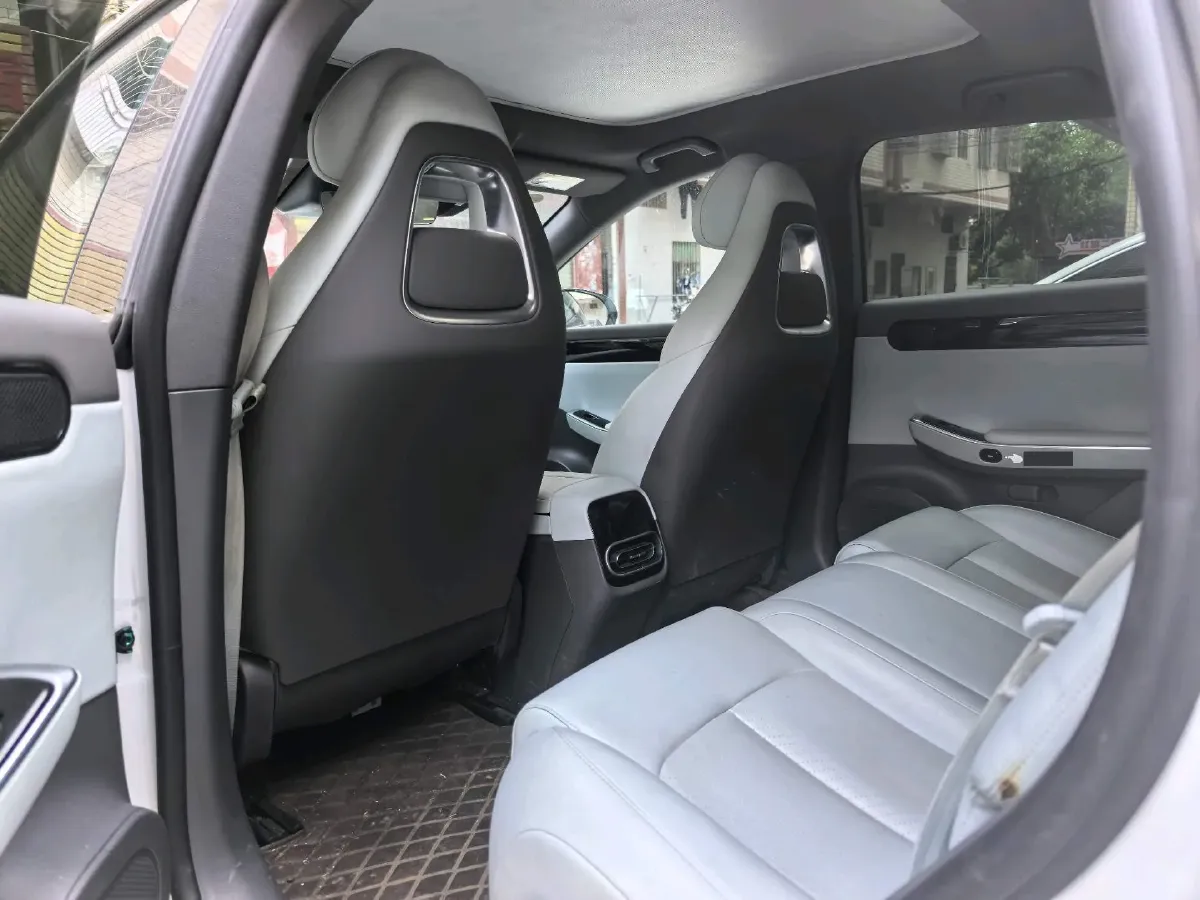 2023 Leapmotor C01 BEV 62.8KWH,autocango,china used car exporter,china ev exporter,chinese used car exporter,chinese used ev exporter