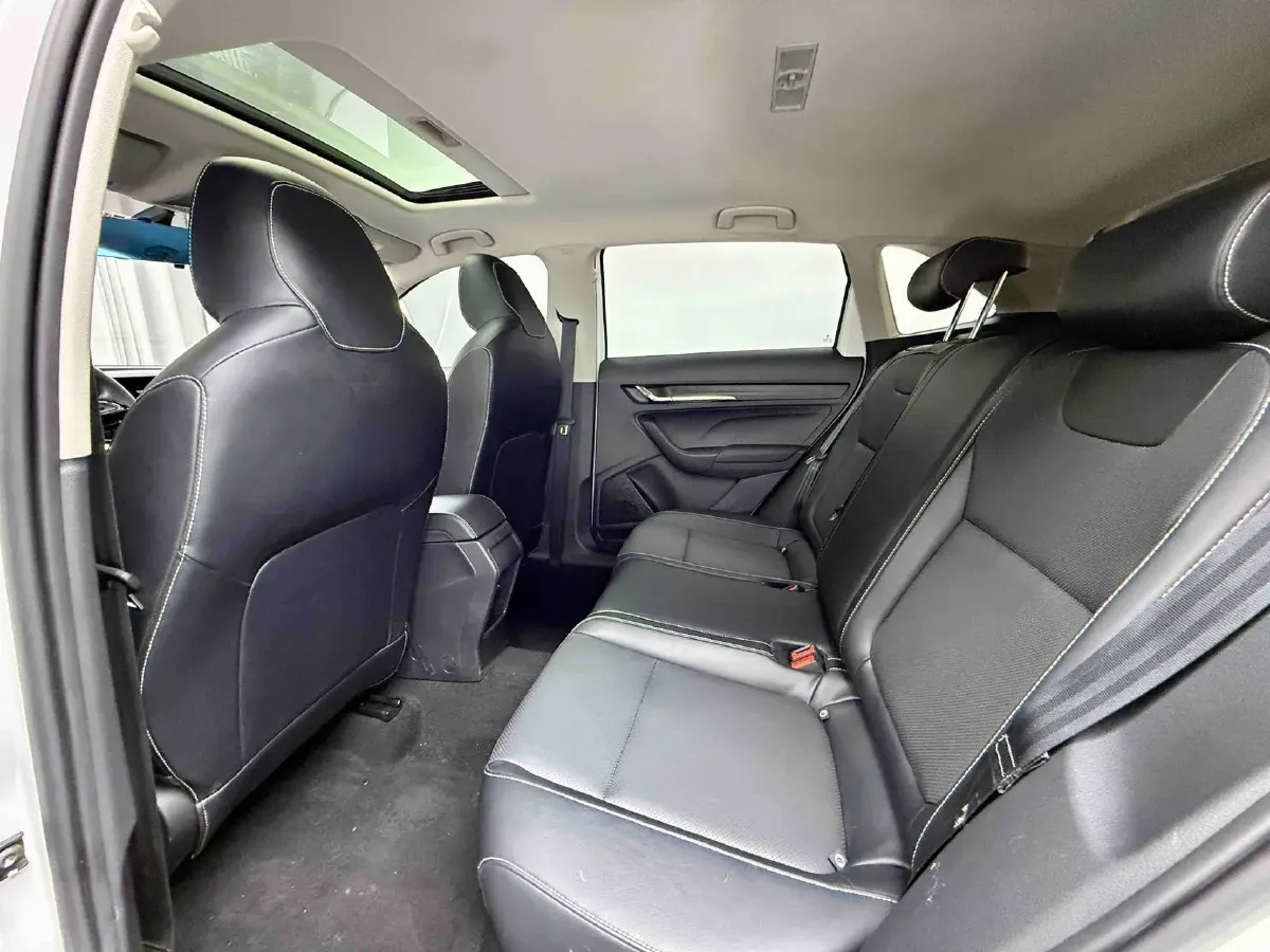 2021 Skoda Kamiq 1.5L 112HP L4 6AT,autocango,china used car exporter,china ev exporter,chinese used car exporter,chinese used ev exporter