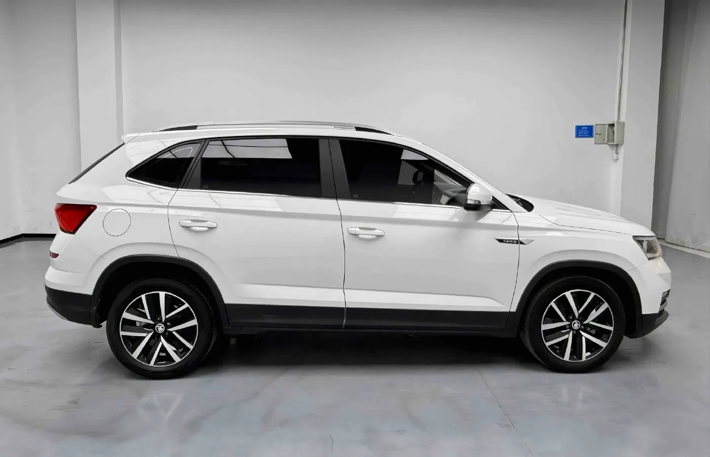 2021 Skoda Kamiq 1.5L 112HP L4 6AT,autocango,china used car exporter,china ev exporter,chinese used car exporter,chinese used ev exporter