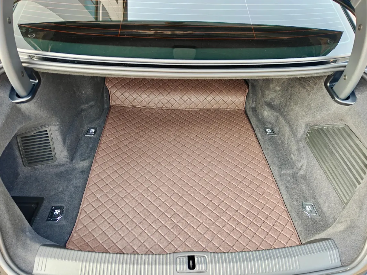 2024 Audi A8 3.0T 286HP V6 8AT,autocango,china used car exporter,china ev exporter,chinese used car exporter,chinese used ev exporter