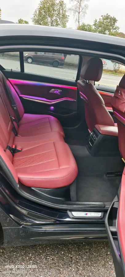 2023 BMW 3 Series 2.0T 156HP L4 8AT,autocango,china used car exporter,china ev exporter,chinese used car exporter,chinese used ev exporter