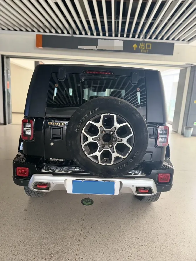 2019 Beijing BJ40 2.3T 231HP L4 6AT,autocango,china used car exporter,china ev exporter,chinese used car exporter,chinese used ev exporter