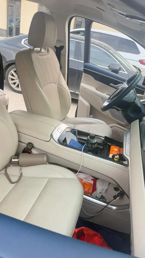 2024 Mercedes-Benz C Class 1.5T 204HP L4 9AT,autocango,china used car exporter,china ev exporter,chinese used car exporter,chinese used ev exporter