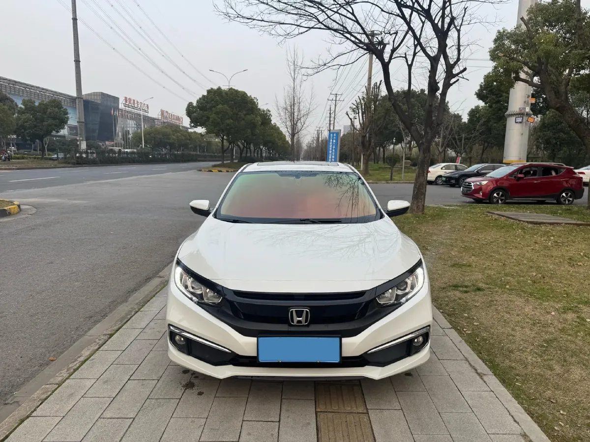 2019 Honda Civic 1.5T 177HP L4 CVT,autocango,china used car exporter,china ev exporter,chinese used car exporter,chinese used ev exporter