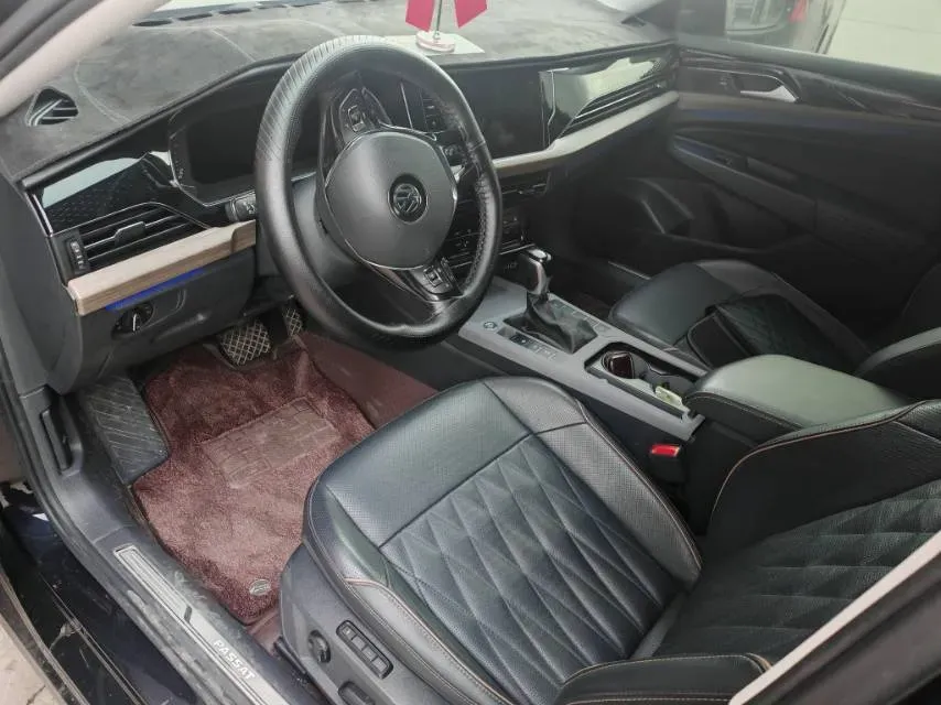 2020 Volkswagen Passat 2.0T 186HP L4 7DCT,autocango,china used car exporter,china ev exporter,chinese used car exporter,chinese used ev exporter