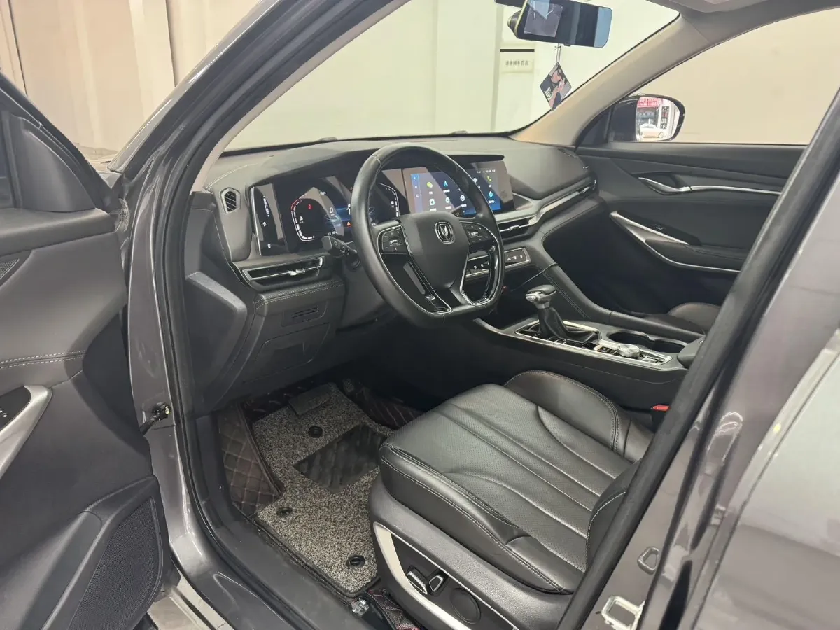 2020 ChangAn CS75 Plus 1.5T 178HP L4 6AT,autocango,china used car exporter,china ev exporter,chinese used car exporter,chinese used ev exporter