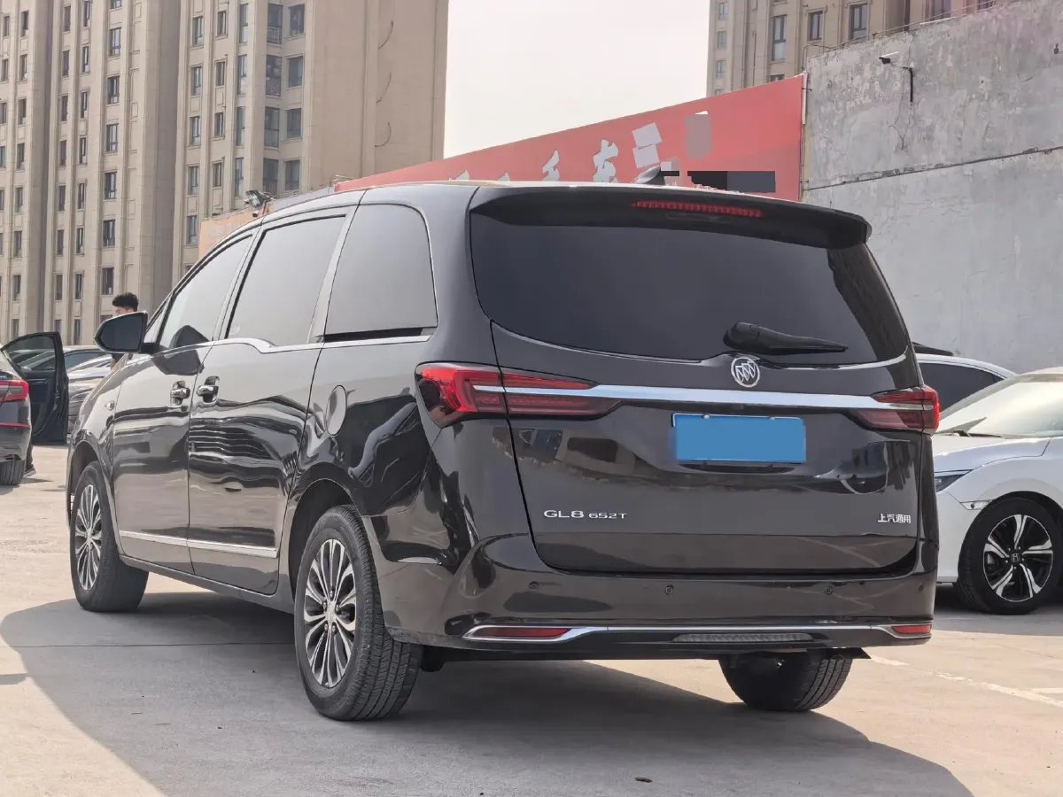 2020 Buick GL8 2.0T 237HP L4 9AT,autocango,china used car exporter,china ev exporter,chinese used car exporter,chinese used ev exporter