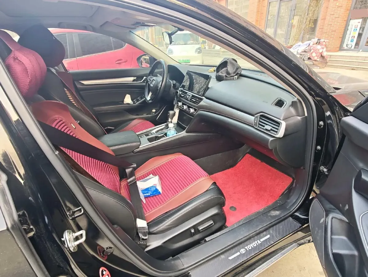 2022 Honda Accord 1.5T 194HP L4 CVT,autocango,china used car exporter,china ev exporter,chinese used car exporter,chinese used ev exporter