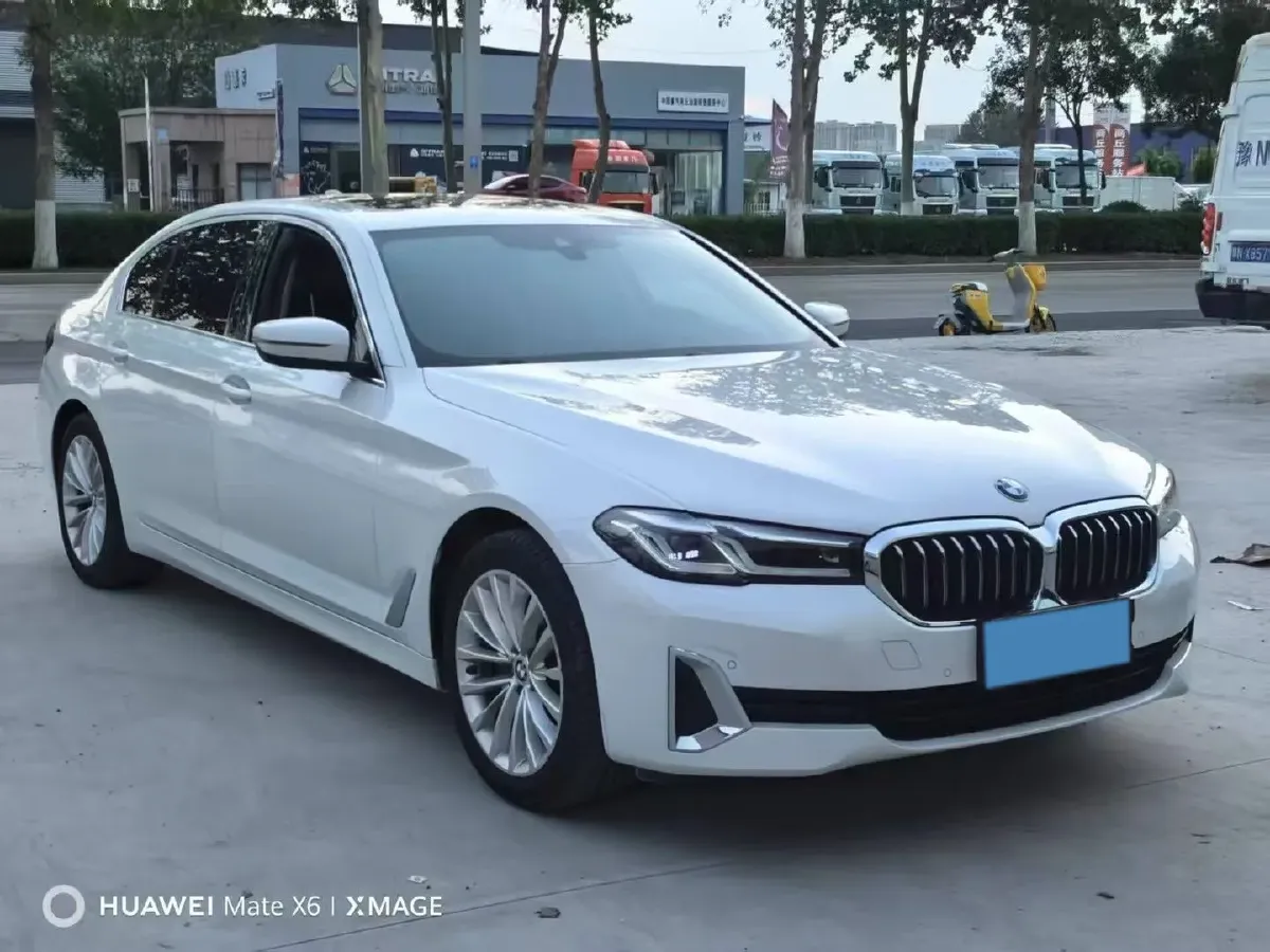 2022 BMW 5 Series 2.0T 184HP L4 8AT,autocango,china used car exporter,china ev exporter,chinese used car exporter,chinese used ev exporter