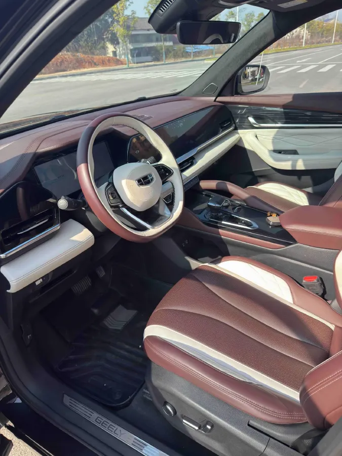 2024 Geely Monjaro 2.0T 238HP L4 8AT,autocango,china used car exporter,china ev exporter,chinese used car exporter,chinese used ev exporter