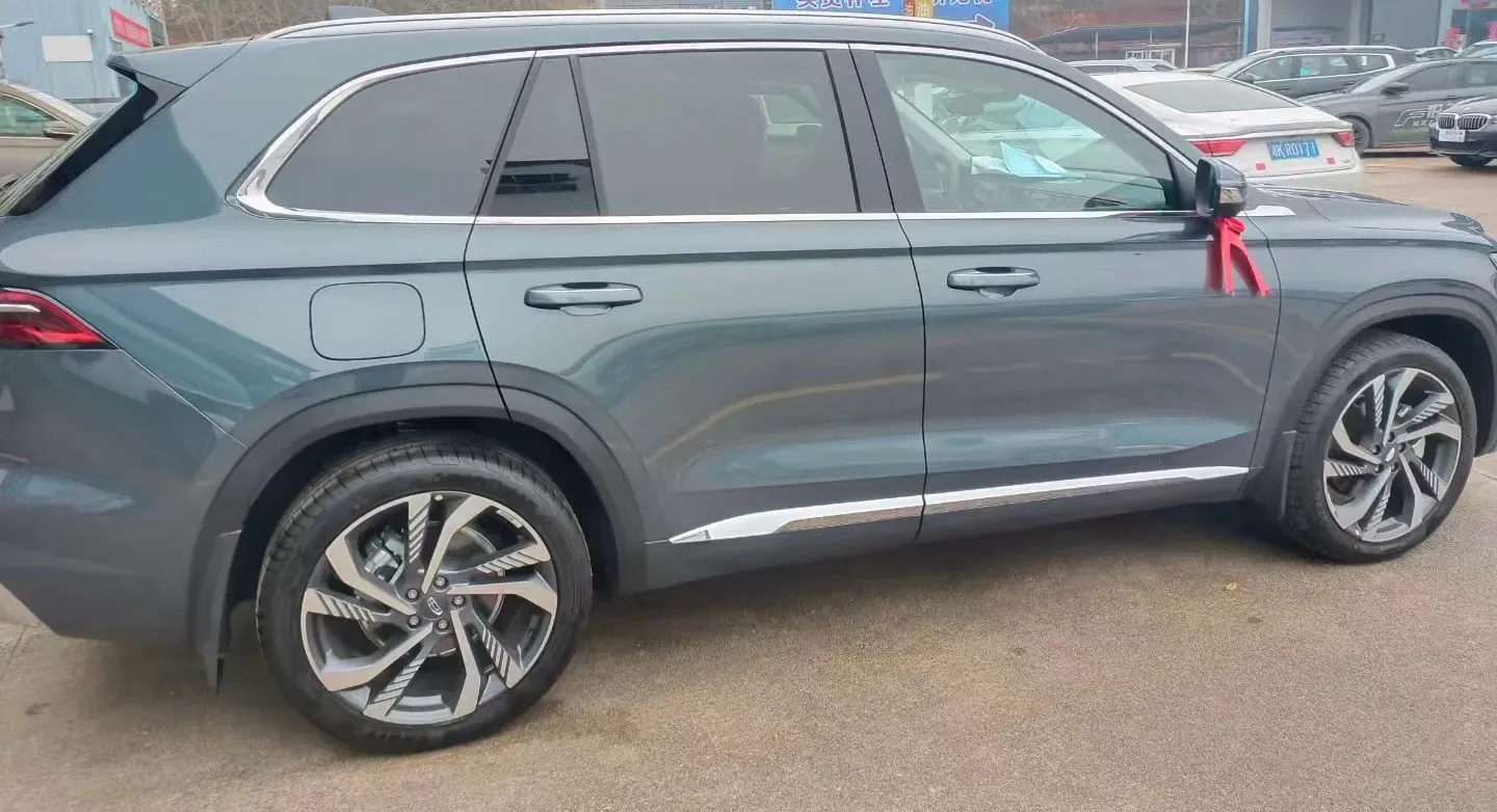 2024 Geely Monjaro 2.0T 238HP L4 8AT,autocango,china used car exporter,china ev exporter,chinese used car exporter,chinese used ev exporter