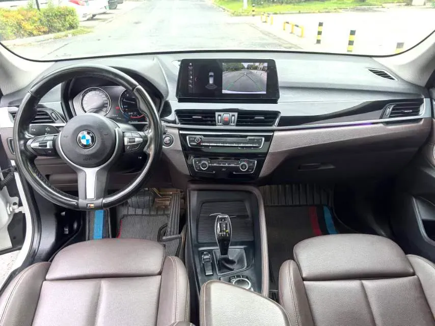 2022 BMW X1 2.0T 192HP L4 7DCT,autocango,china used car exporter,china ev exporter,chinese used car exporter,chinese used ev exporter