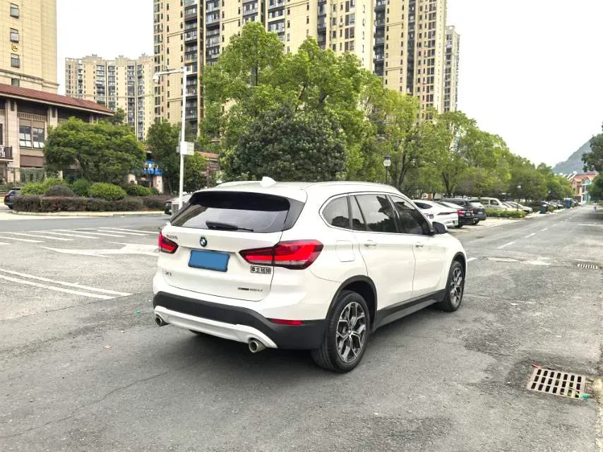 2022 BMW X1 2.0T 192HP L4 7DCT,autocango,china used car exporter,china ev exporter,chinese used car exporter,chinese used ev exporter