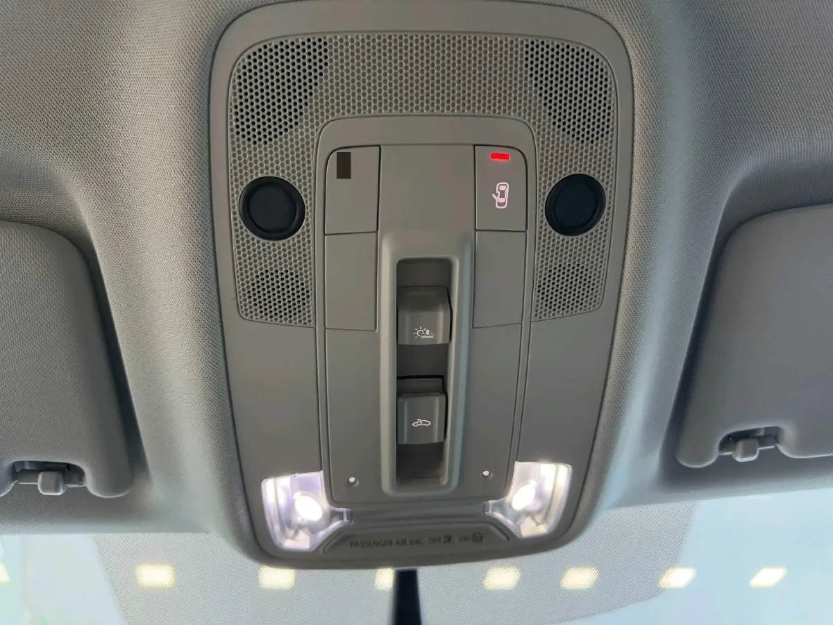 2022 Audi Q3 1.4T 150HP L4 7DCT,autocango,china used car exporter,china ev exporter,chinese used car exporter,chinese used ev exporter