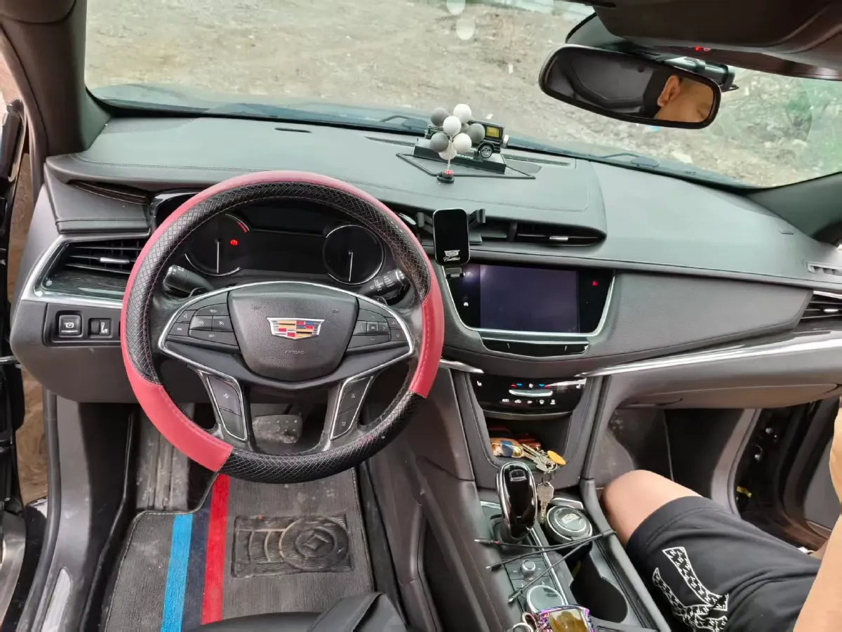 2020 Cadillac XT5 2.0T 237HP L4 9AT,autocango,china used car exporter,china ev exporter,chinese used car exporter,chinese used ev exporter