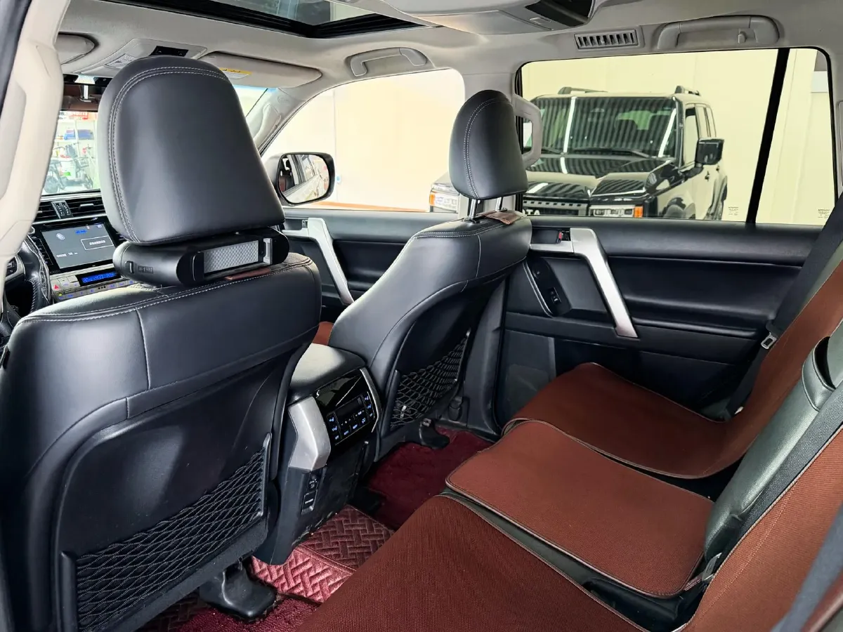 2018 Mercedes-Benz E Class 2.0T 184HP L4 9AT,autocango,china used car exporter,china ev exporter,chinese used car exporter,chinese used ev exporter