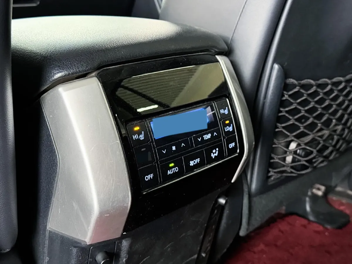 2018 Mercedes-Benz E Class 2.0T 184HP L4 9AT,autocango,china used car exporter,china ev exporter,chinese used car exporter,chinese used ev exporter